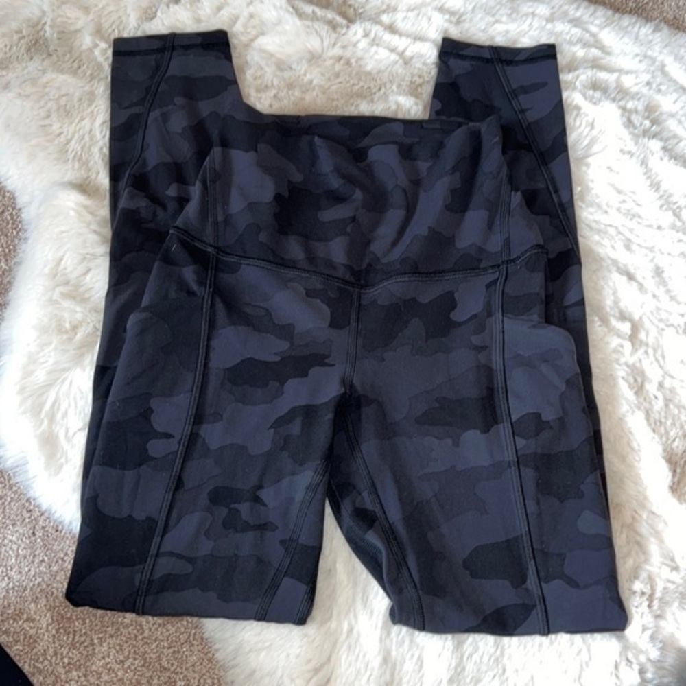 Lululemon Align pant with pockets new size 2